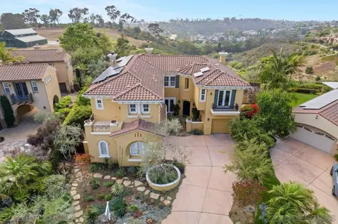 View/Area - 1460 Lauren Ct, Encinitas, CA 92024 photo 4 of 6