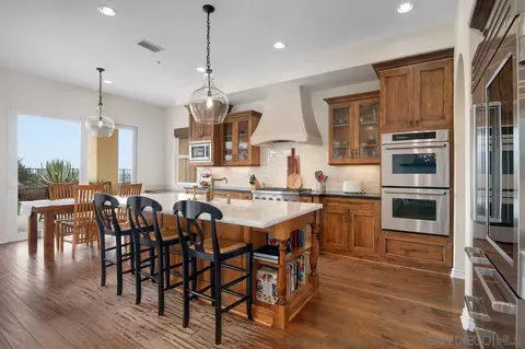 Kitchen - 1460 Lauren Ct, Encinitas, CA 92024 photo 1 of 4