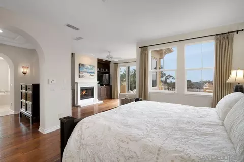 Bedroom - 1460 Lauren Ct, Encinitas, CA 92024 photo 2 of 4