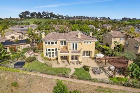 View/Area - 1460 Lauren Ct, Encinitas, CA 92024 photo 5 of 6
