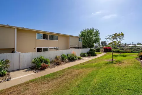 5758 Ferber St, San Diego, CA 92122