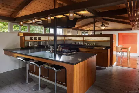 6161 Terryhill Dr, La Jolla, CA 92037 photo 13