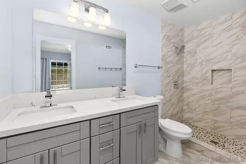 Bath - 9956 Via Debbie, Santee, CA 92071 photo 2 of 3