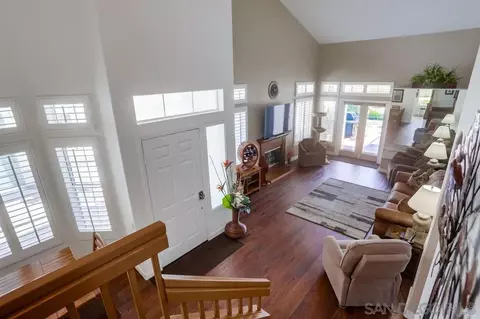 Entry Way - 3367 Malta Way, Oceanside, CA 92056 photo 4 of 4