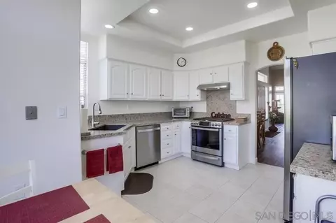 Kitchen - 3367 Malta Way, Oceanside, CA 92056 photo 2 of 4