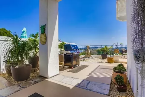 Exterior - 3367 Malta Way, Oceanside, CA 92056 photo 6 of 15