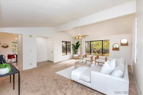 292 Wilshire Rd, Oceanside, CA 92057 photo 7