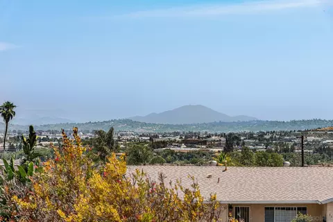 9641 Lutheran Way, Santee, CA 92071 photo 29