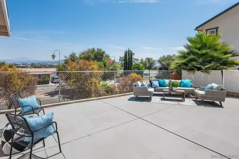 9641 Lutheran Way, Santee, CA 92071 photo 25
