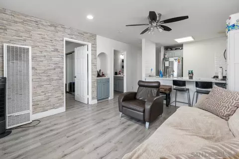 229 50th St #20, San Diego, CA 92102