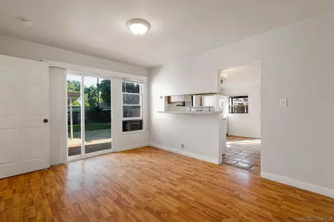 Living - 498 E 8th Ave, Chico, CA 95926 photo 4 of 5