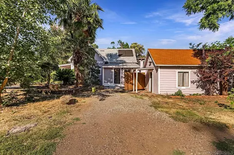 Exterior - 498 E 8th Ave, Chico, CA 95926 photo 18 of 19