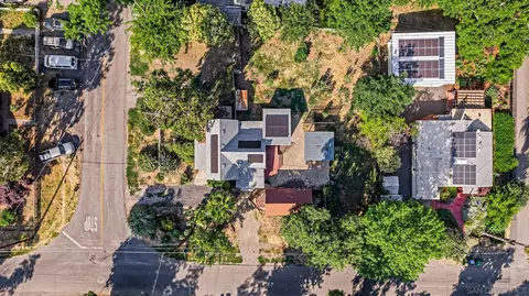 View/Area - 498 E 8th Ave, Chico, CA 95926 photo 5 of 11