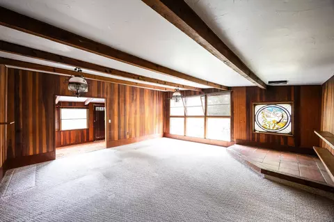 Living - 890 Capri Rd, Encinitas, CA 92024 photo 4 of 7