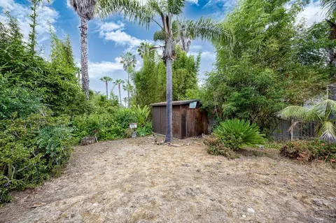 Exterior - 890 Capri Rd, Encinitas, CA 92024 photo 21 of 22