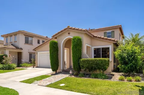 Exterior - 1631 Applegate St, Chula Vista, CA 91913 photo 3 of 6