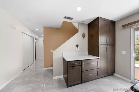 Entry Way - 1631 Applegate St, Chula Vista, CA 91913 photo 1 of 2