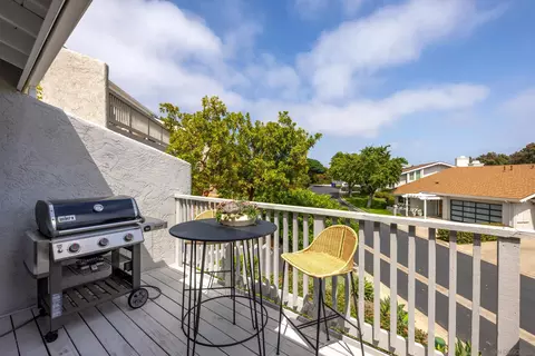 Exterior - 5719 Caminito Norte, La Jolla, CA 92037 photo 4 of 13