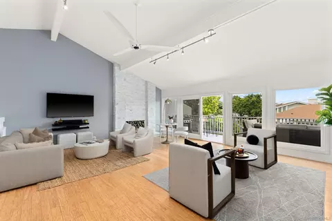 Living - 5719 Caminito Norte, La Jolla, CA 92037 photo 1 of 4