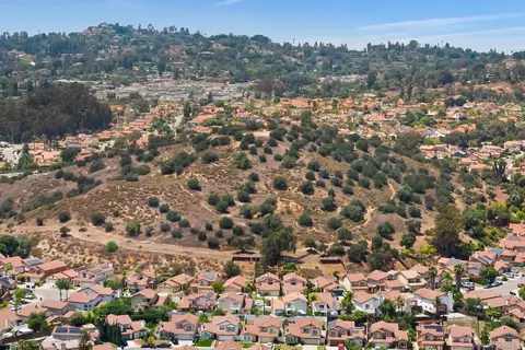 View/Area - 11710 Avenida Marcella, El Cajon, CA 92019 photo 13 of 16