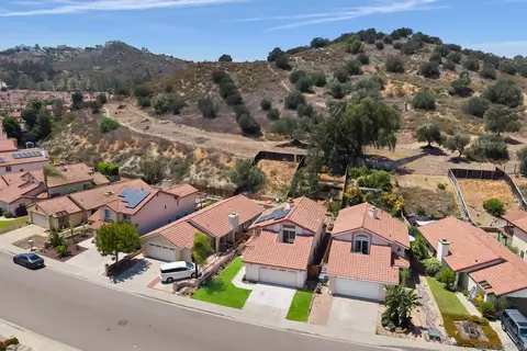 View/Area - 11710 Avenida Marcella, El Cajon, CA 92019 photo 1 of 16