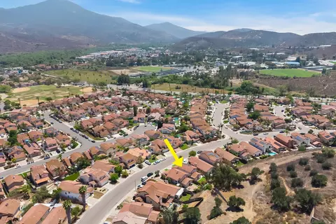 View/Area - 11710 Avenida Marcella, El Cajon, CA 92019 photo 3 of 16