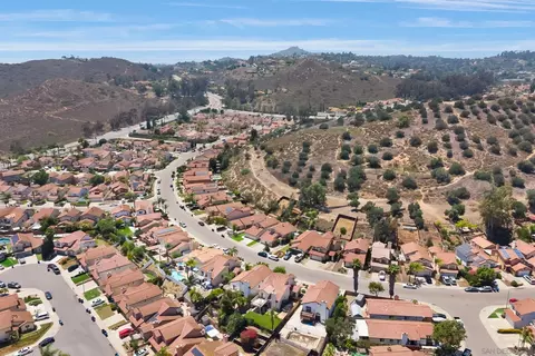 View/Area - 11710 Avenida Marcella, El Cajon, CA 92019 photo 15 of 16