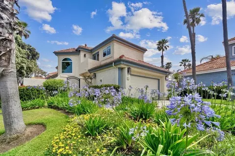 Exterior - 12 Mardi Gras Rd, Coronado, CA 92118 photo 14 of 15