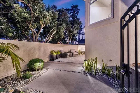 Exterior - 12 Mardi Gras Rd, Coronado, CA 92118 photo 10 of 15
