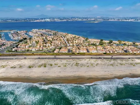 View/Area - 12 Mardi Gras Rd, Coronado, CA 92118 photo 6 of 9