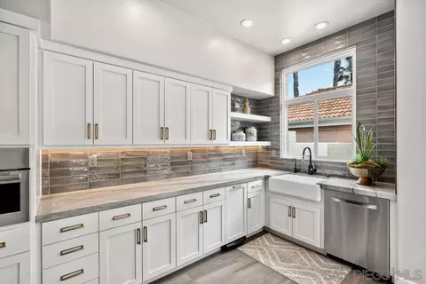 Kitchen - 12 Mardi Gras Rd, Coronado, CA 92118 photo 3 of 4