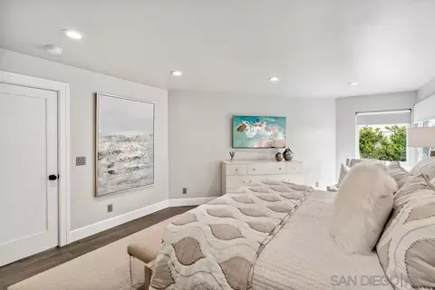 Bedroom - 12 Mardi Gras Rd, Coronado, CA 92118 photo 3 of 8