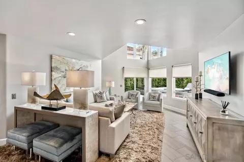 Living - 12 Mardi Gras Rd, Coronado, CA 92118 photo 2 of 5