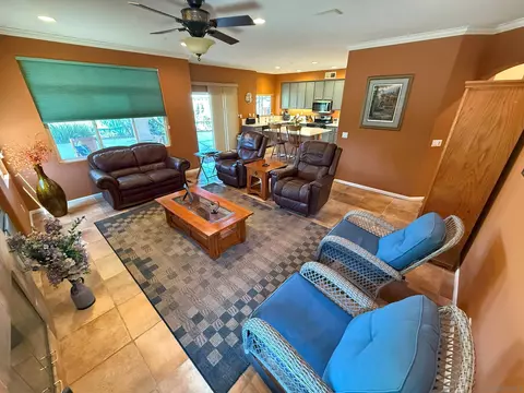 Living - 10146 Lauren Way, Santee, CA 92071 photo 2 of 5