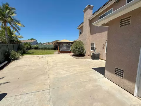 Exterior - 10146 Lauren Way, Santee, CA 92071 photo 9 of 10