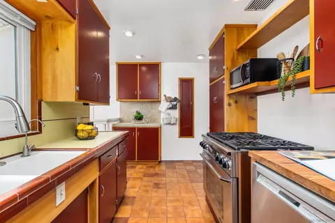 Kitchen - 4723 Boulder Pl, La Mesa, CA 91941 photo 2 of 3
