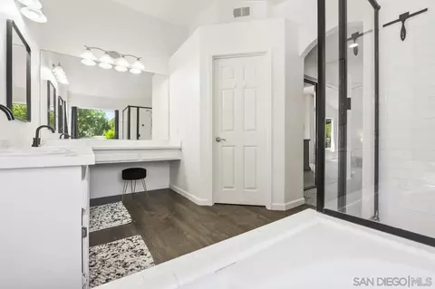 Bath - 4887 Motif St, Oceanside, CA 92057 photo 3 of 5