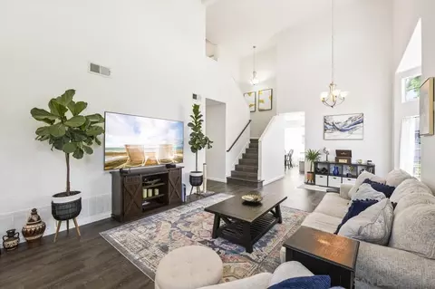 Living - 4887 Motif St, Oceanside, CA 92057 photo 2 of 5