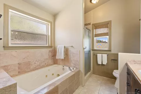 Bath - 10505 Valle Vista Rd, Lakeside, CA 92040 photo 7 of 8