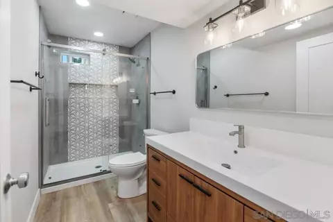Bath - 13765 Celestial Rd, Poway, CA 92064 photo 4 of 7