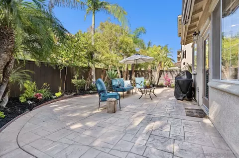 Exterior - 1752 Vesper Ln, Carlsbad, CA 92011 photo 2 of 3