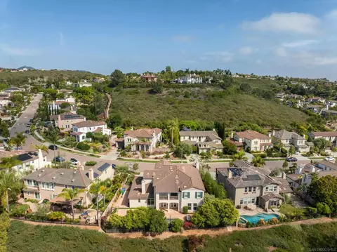 7443 Circulo Sequoia, Carlsbad, CA 92009 photo 49