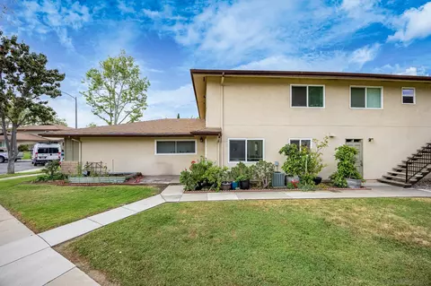 9845 Mission Viejo Ct #2, Santee, CA 92071 photo 2