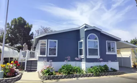 7241 San Luis St, Carlsbad, CA 92011