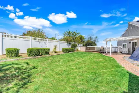 Exterior - 14027 Jamul Dr, Jamul, CA 91935 photo 4 of 9