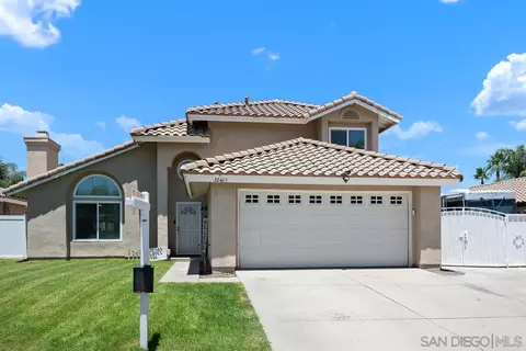 32465 Skylark Dr, Lake Elsinore, CA 92530