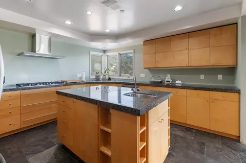 Kitchen - 27615 Alps Ln, Escondido, CA 92026 photo 2 of 2