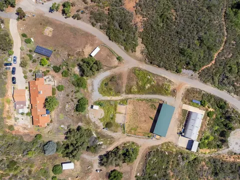 View/Area - 27615 Alps Ln, Escondido, CA 92026 photo 3 of 3
