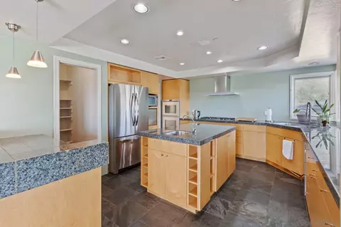 Kitchen - 27615 Alps Ln, Escondido, CA 92026 photo 1 of 2