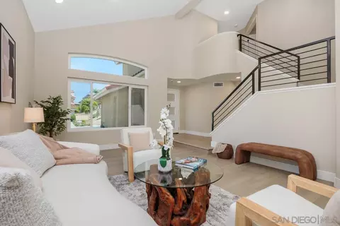 1823 Paseo Del Lago, Vista, CA 92081